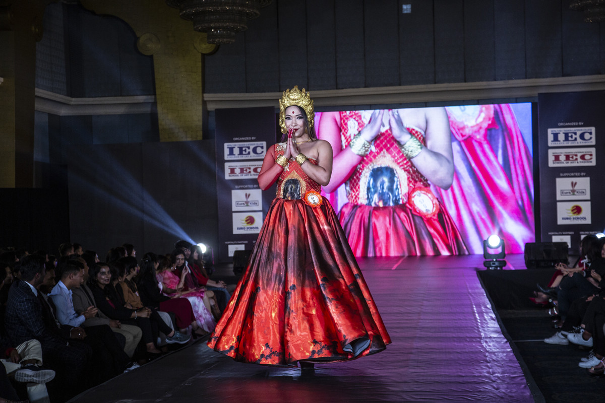 fashion show nepal 91677599739.jpg